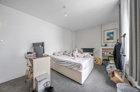 1419045-12-69a5e0...