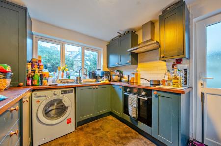 1419045-15-69a5e0...