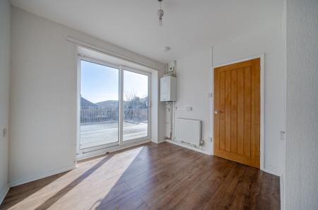 1431012-10-69b926...