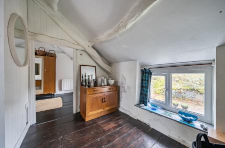 1406398-11-6994c1...