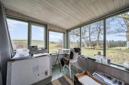 1406398-2-6994c1a...