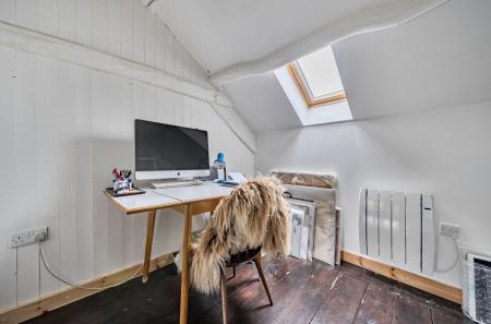 1406398-10-6994c1...