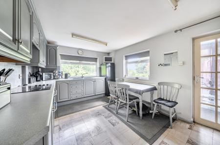 1329216-19-688784...