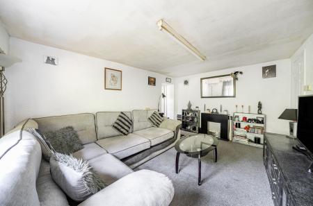 1329216-17-688784...