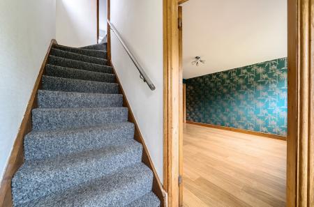 1336848-9-689e0b6...