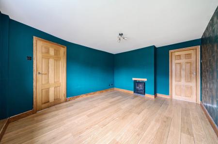 1336848-7-689e0b6...