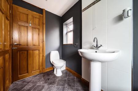 1336848-4-689e0b5...