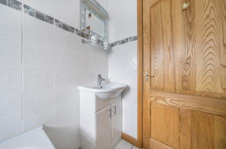 1340286-10-68a714...