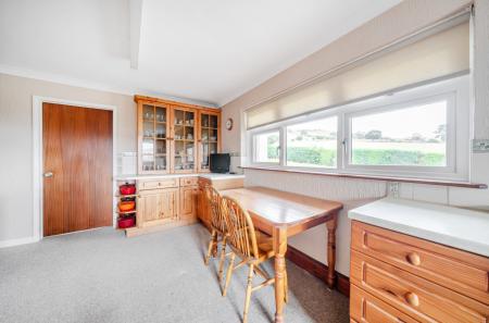 1343664-6-68b06a0...