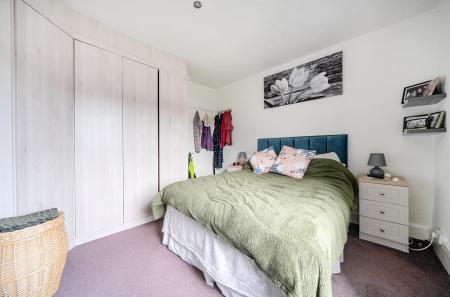 1401923-17-6970f6...