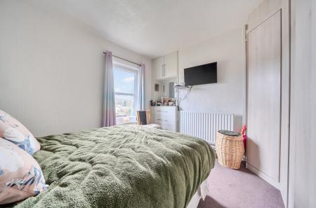 1401923-18-6970f6...