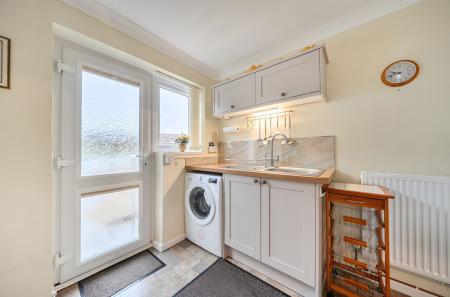 1396639-9-6970f74...