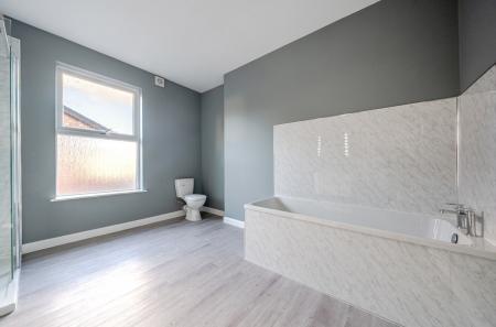 1404083-8-697a854...