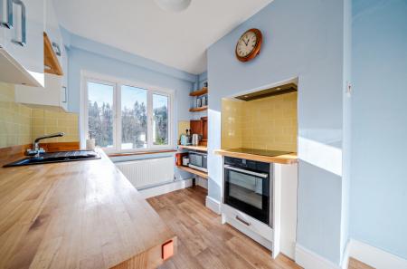 1403382-9-697a85a...