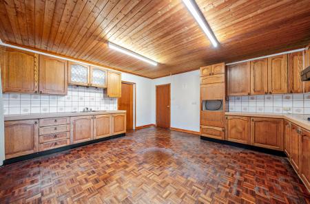 1401709-4-6972585...