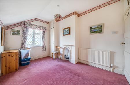 1409981-19-698b42...