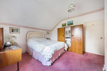 1409981-17-698b40...