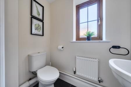 1429029-12-69b95a...