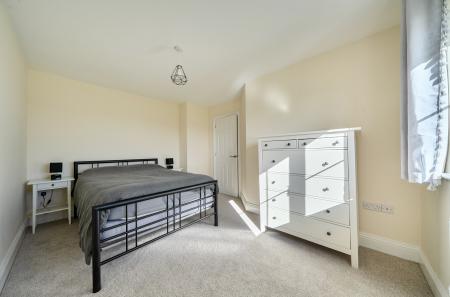 1429029-4-69b958c...