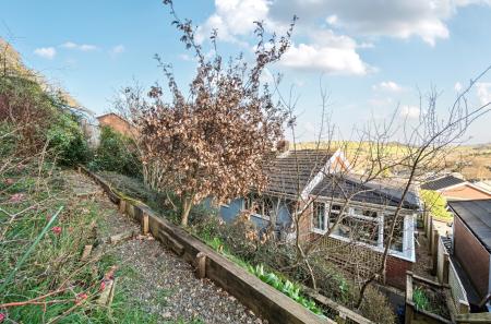 1429435-3-69b9cac...