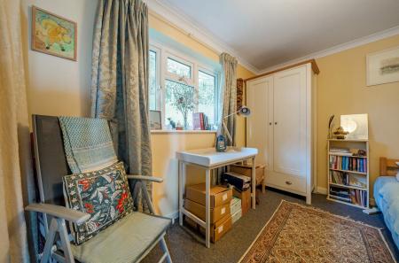 1429435-11-69b9cb...