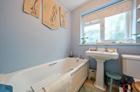 1429435-10-69b9ca...