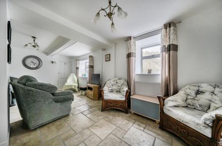 1419523-6-69ab1ee...