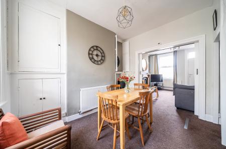 1432602-12-69c42a...