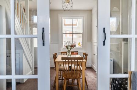 1432602-8-69c42aa...