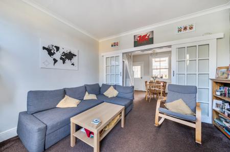 1432602-9-69c42ab...