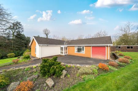 1433867-15-69cc22...