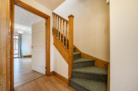 1442685-11-69de76...