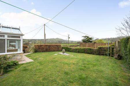 1-69d932e41d4bc-1...