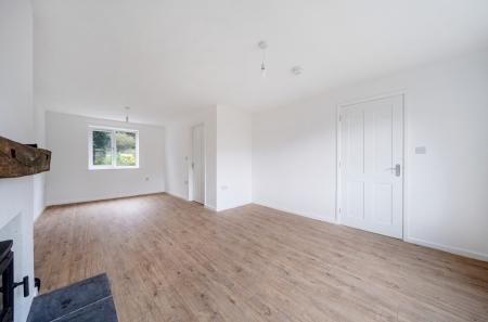 1384460-13-692d95...