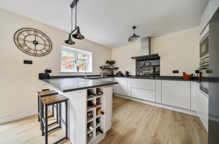 1384492-12-693c16...