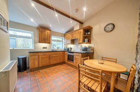 1407317-16-69809e...