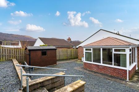 1405874-4-6980d58...