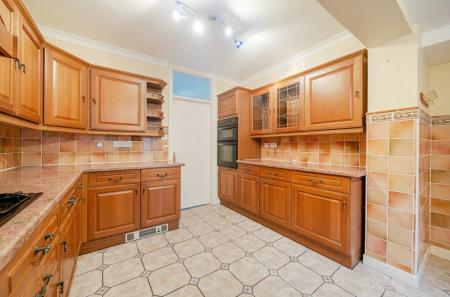 1405874-7-6980d69...