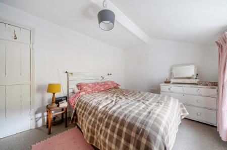 1404248-19-697259...