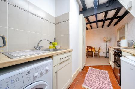 1404248-9-697258d...