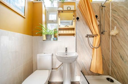 1405438-24-698a51...