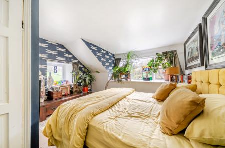 1405438-1-698a50e...