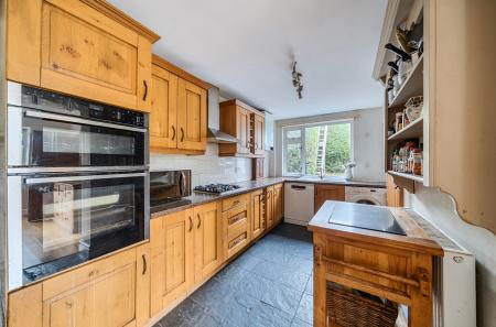 1344091-6-68b04d1...