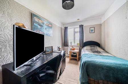 1344091-17-68b04d...