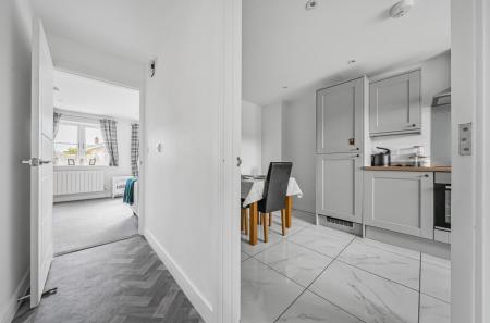 1343674-7-68b1d96...