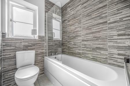 1343674-16-68b1d9...