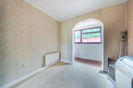 1347274-7-68b6dc8...