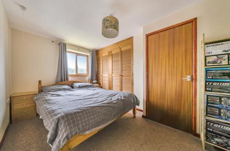 1369821-14-68efcc...