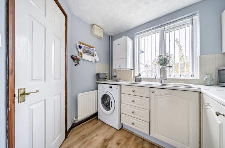 1365929-14-68efcc...