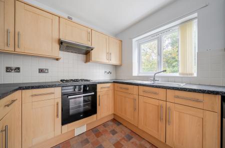 1373342-9-6901e68...